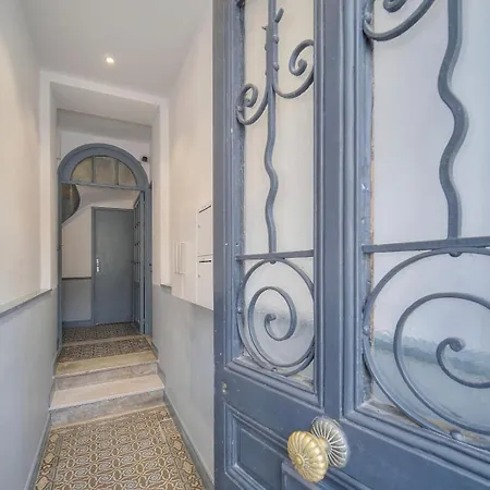 Ideal 2 Pieces Renove Proche Palais 2p1 Cannes