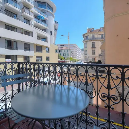 Ideal 2 Pieces Renove Proche Palais 2p1 * Cannes