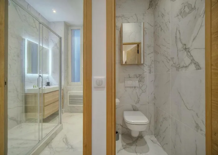 Renovated 1 Bedroom Near Palais 2p1 By Rivaevent شقة