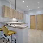 Renovated 1 Bedroom Near Palais 2p1 By Rivaevent